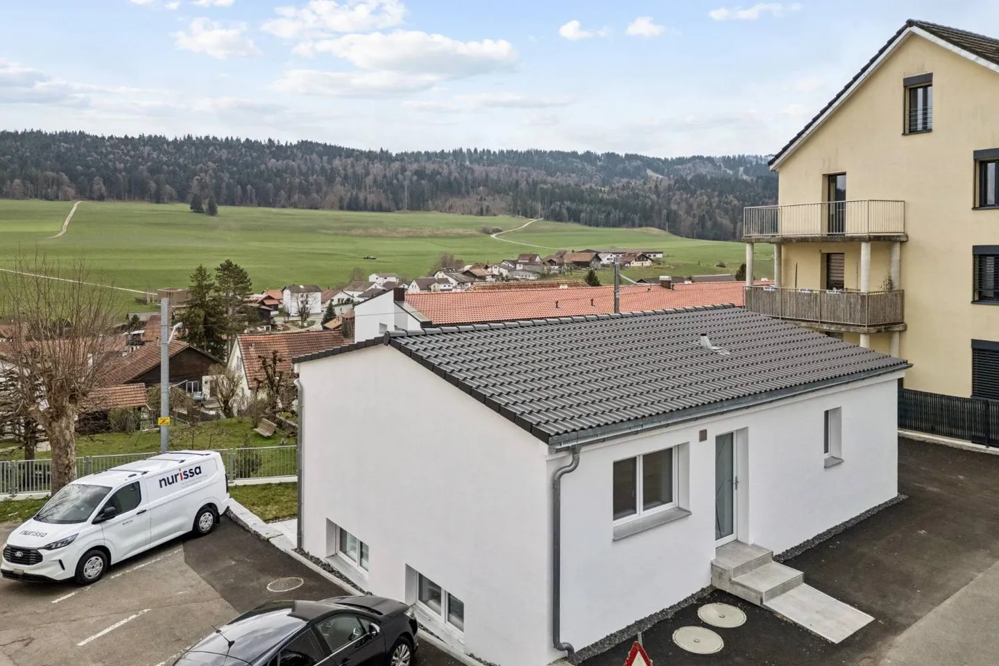 The Accessibility of Excellence: Your New Villa from CHF 800.- per Month - Photo 4 of 13