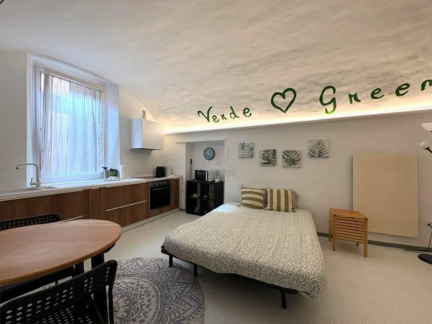 GROßE GELEGENHEIT, EIGENTUM MIT GÄSTEHAUS-LIZENZ - Foto 4 von 13