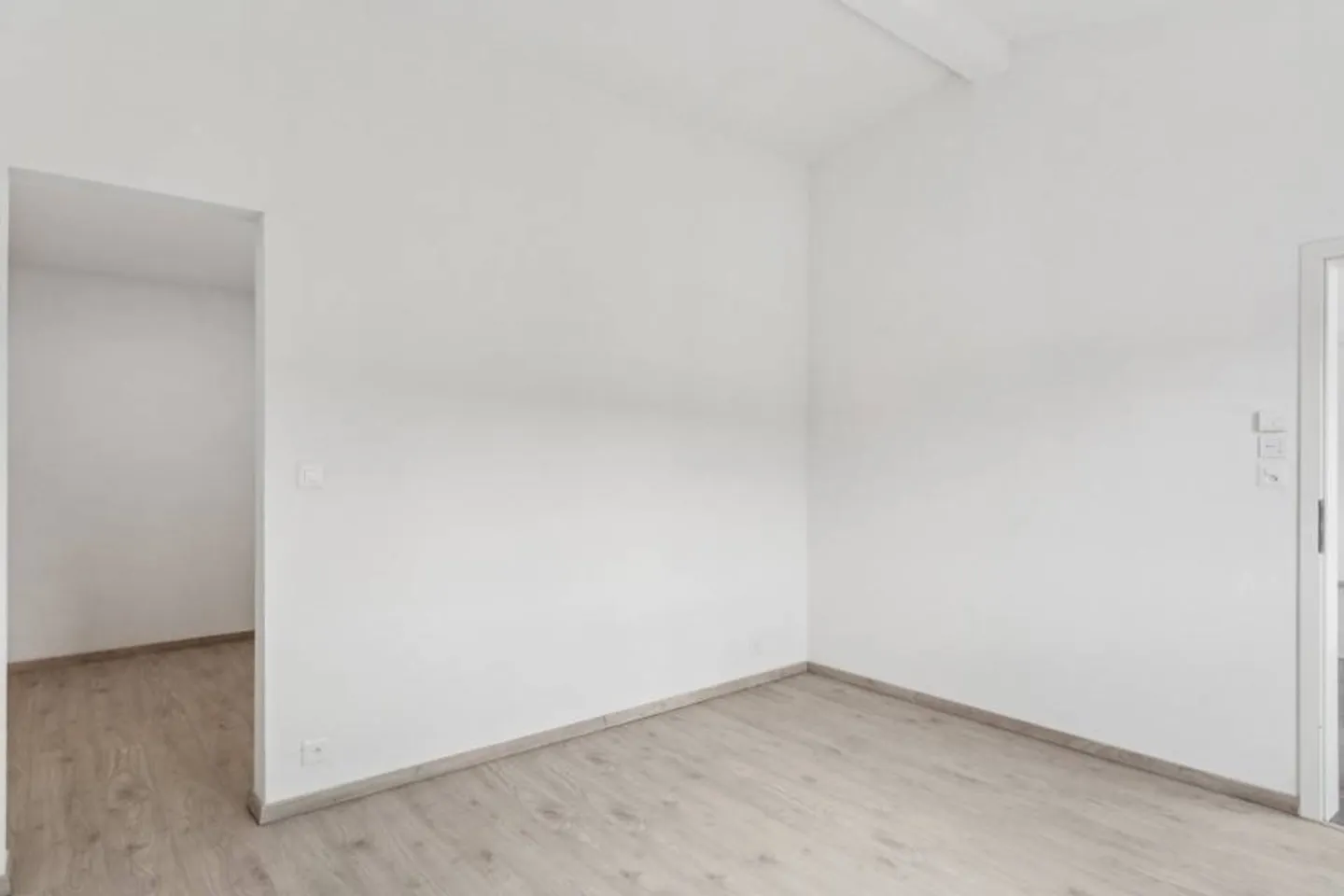 The Accessibility of Excellence: Your New Villa from CHF 800.- per Month - Photo 11 of 13