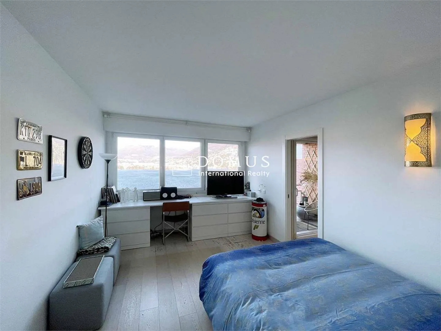 3.5 pièces avec piscine et vue imprenable sur le lac - Photo 7 sur 13