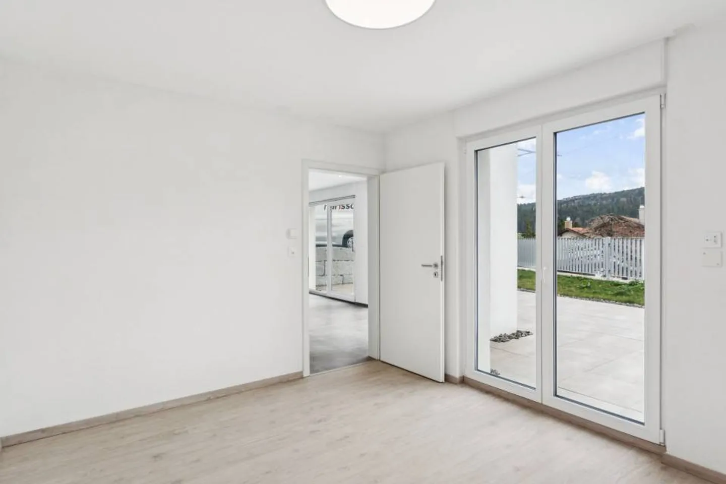 The Accessibility of Excellence: Your New Villa from CHF 800.- per Month - Photo 13 of 13