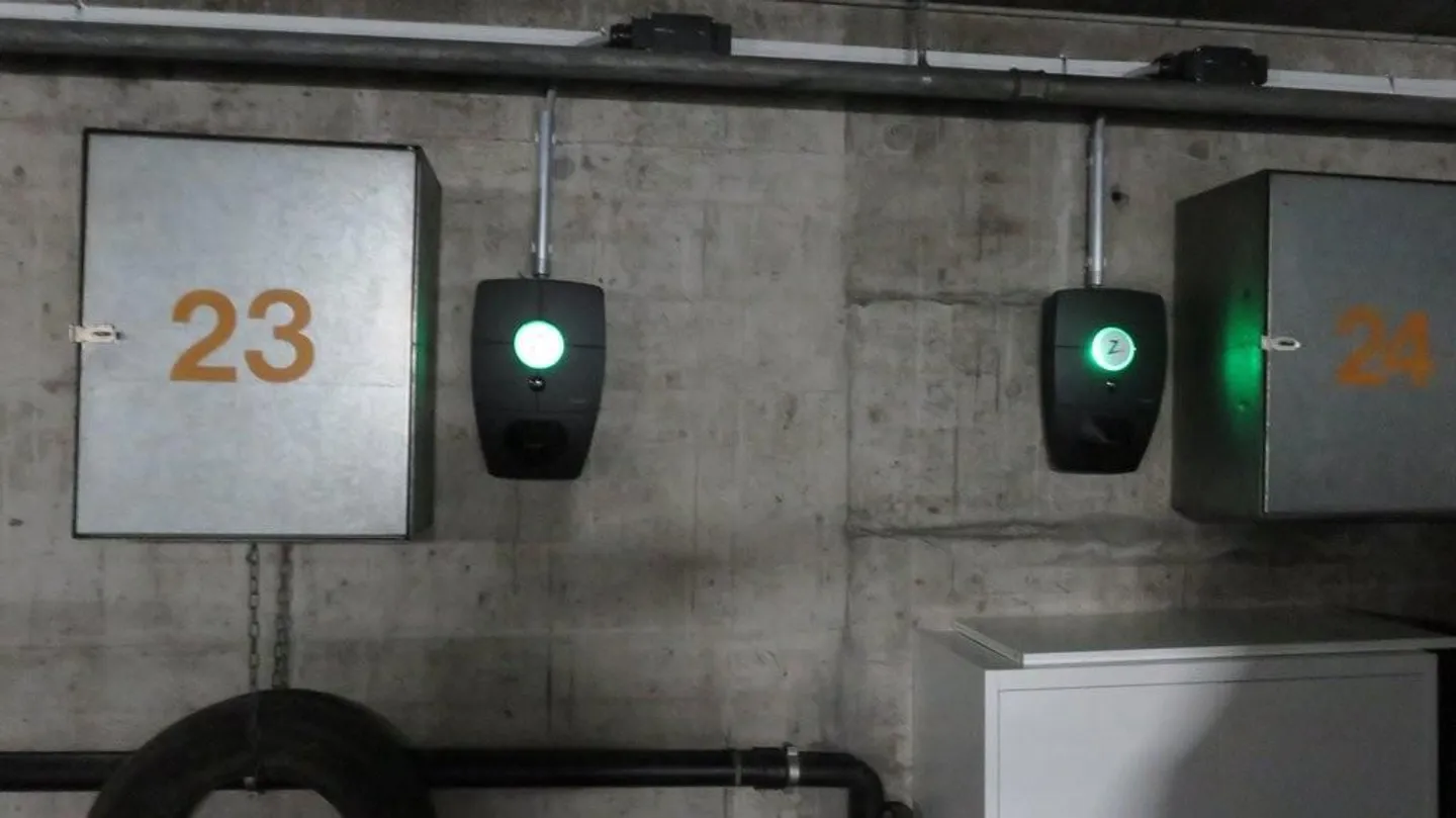 Einstellplätze mit und ohne Ladestationen im Liebefeld-Steinhölzli - Foto 4 von 4