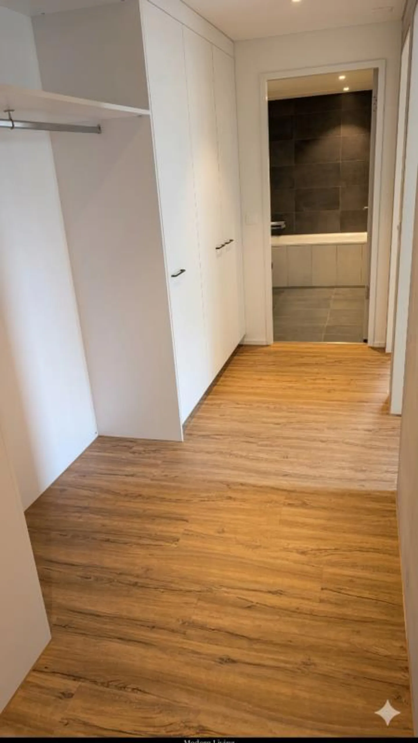 Bright 4.5 Room Apartment - Photo 7 of 10