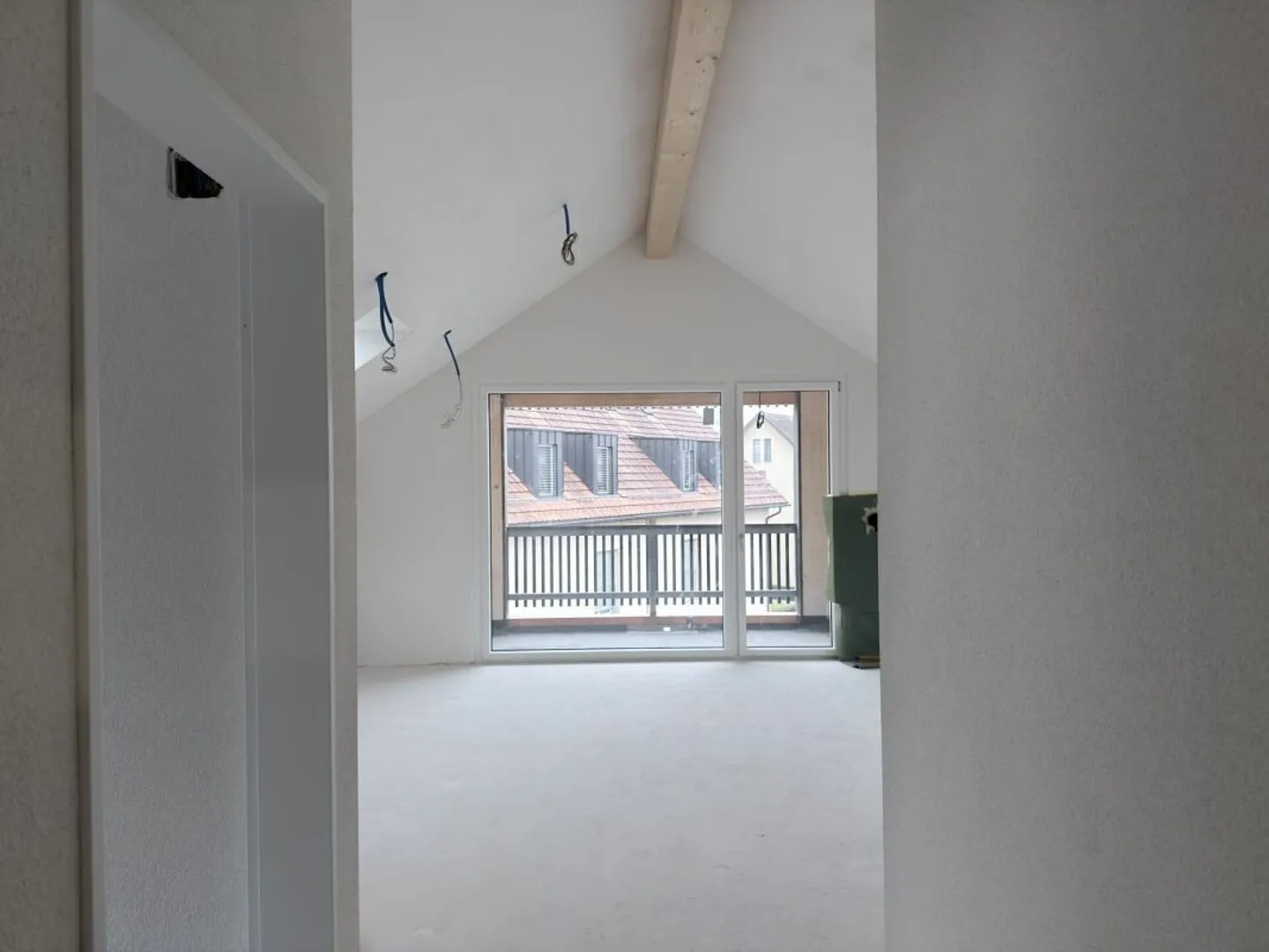 Appartement neuf avec un caractère de bien-être au cœur de Rüti - Photo 5 sur 6