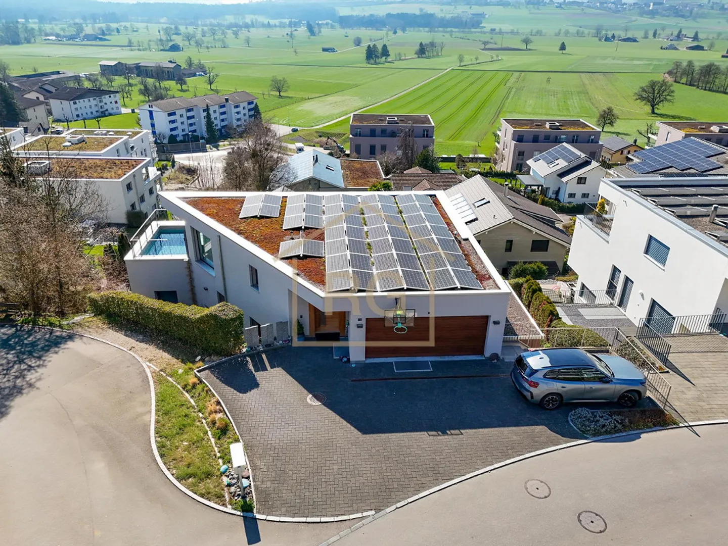 Esclusiva casa di 6,5 stanze con appartamento di 4,5 stanze - Foto 3 di 19