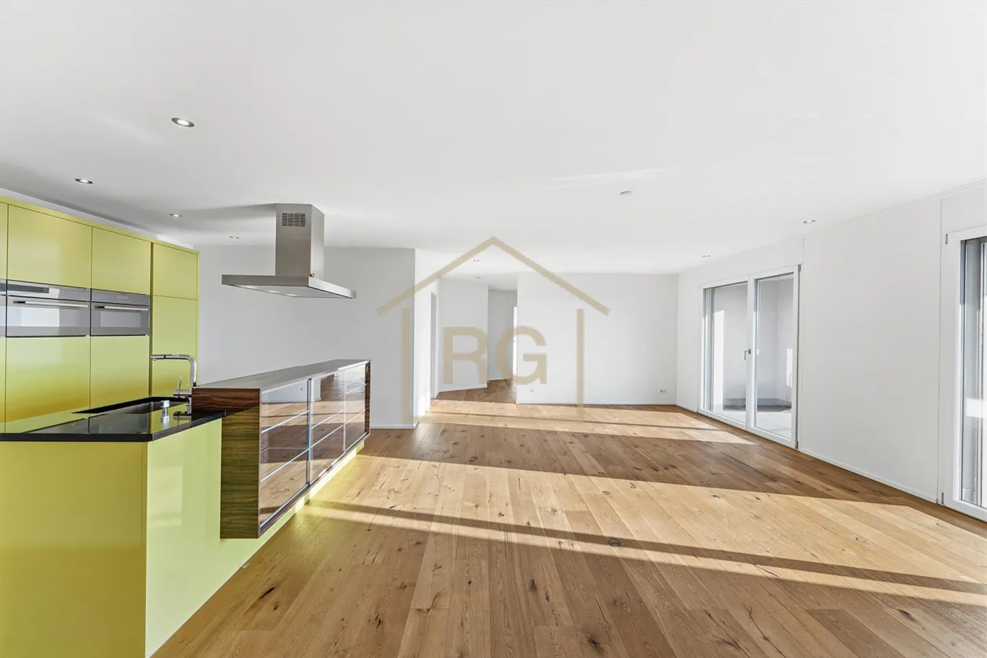 Esclusiva casa di 6,5 stanze con appartamento di 4,5 stanze - Foto 17 di 19