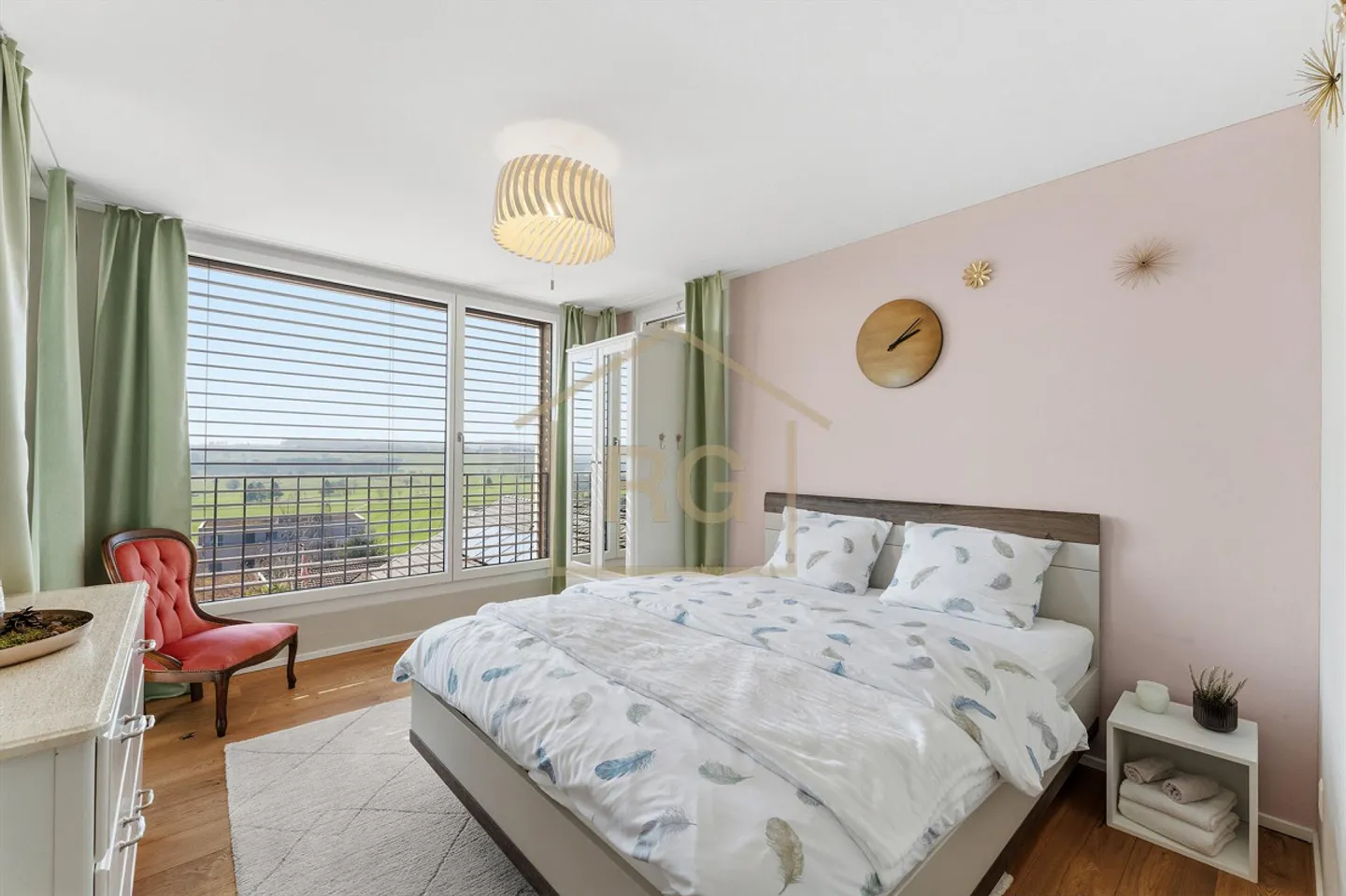 Esclusiva casa di 6,5 stanze con appartamento di 4,5 stanze - Foto 11 di 19