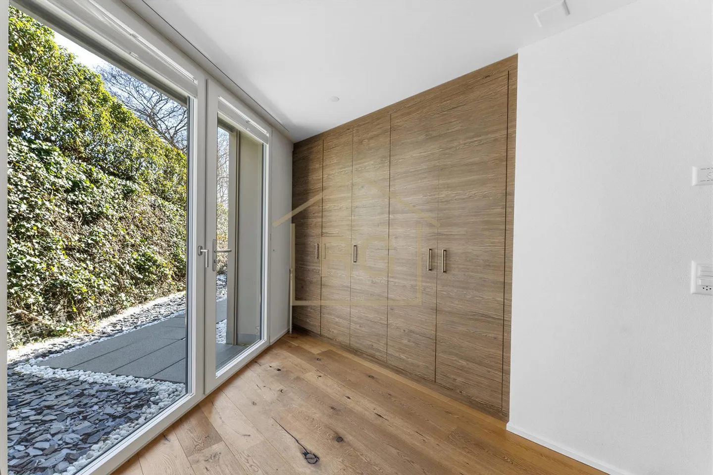 Esclusiva casa di 6,5 stanze con appartamento di 4,5 stanze - Foto 12 di 19