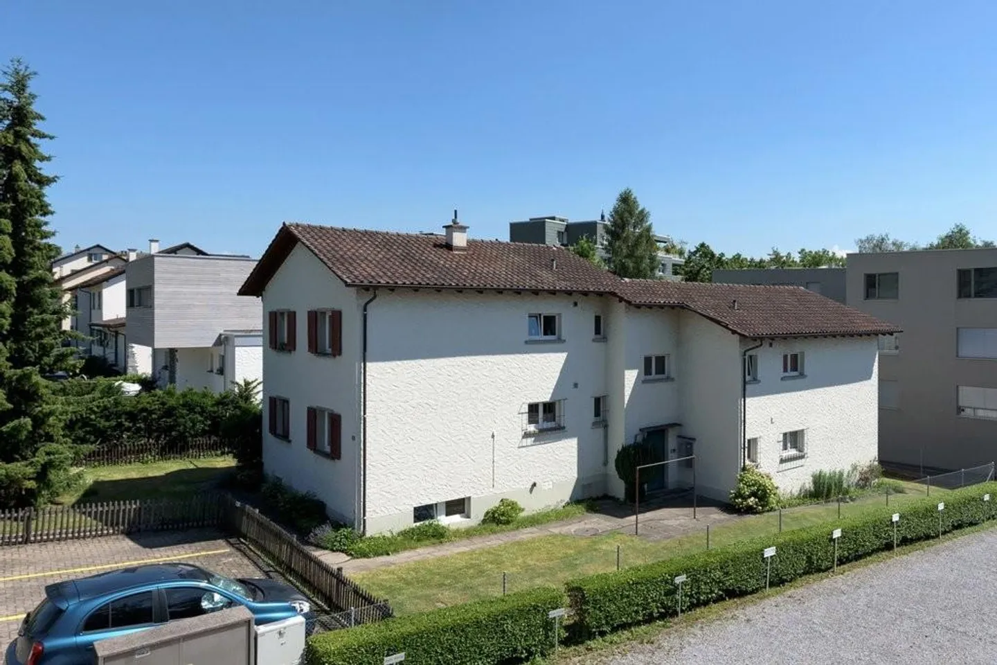 Parcheggio esterno - Foto 2 di 2