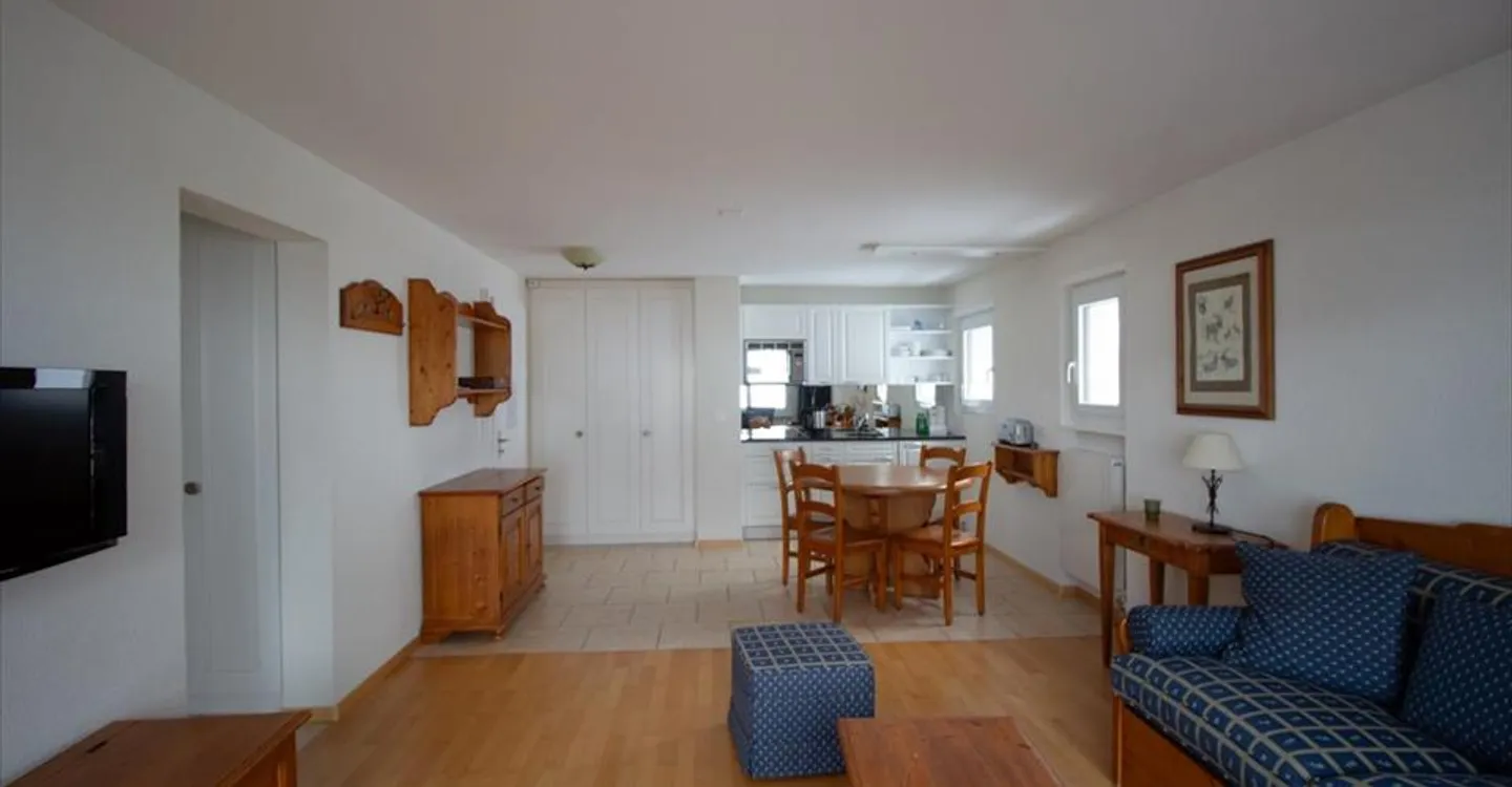 Cozy 1.5 Room Apartment - Photo 1 of 11