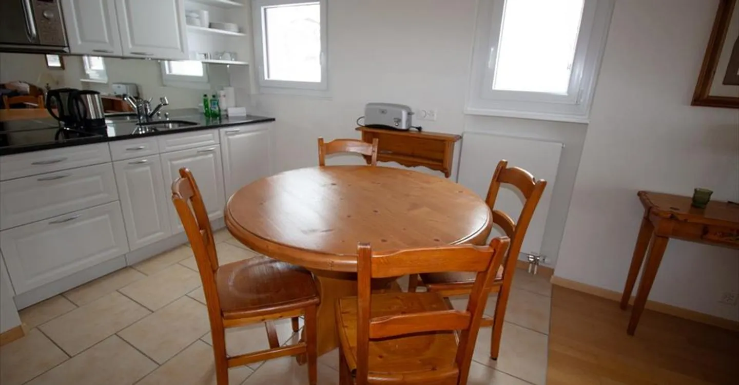 Cozy 1.5 Room Apartment - Photo 6 of 11