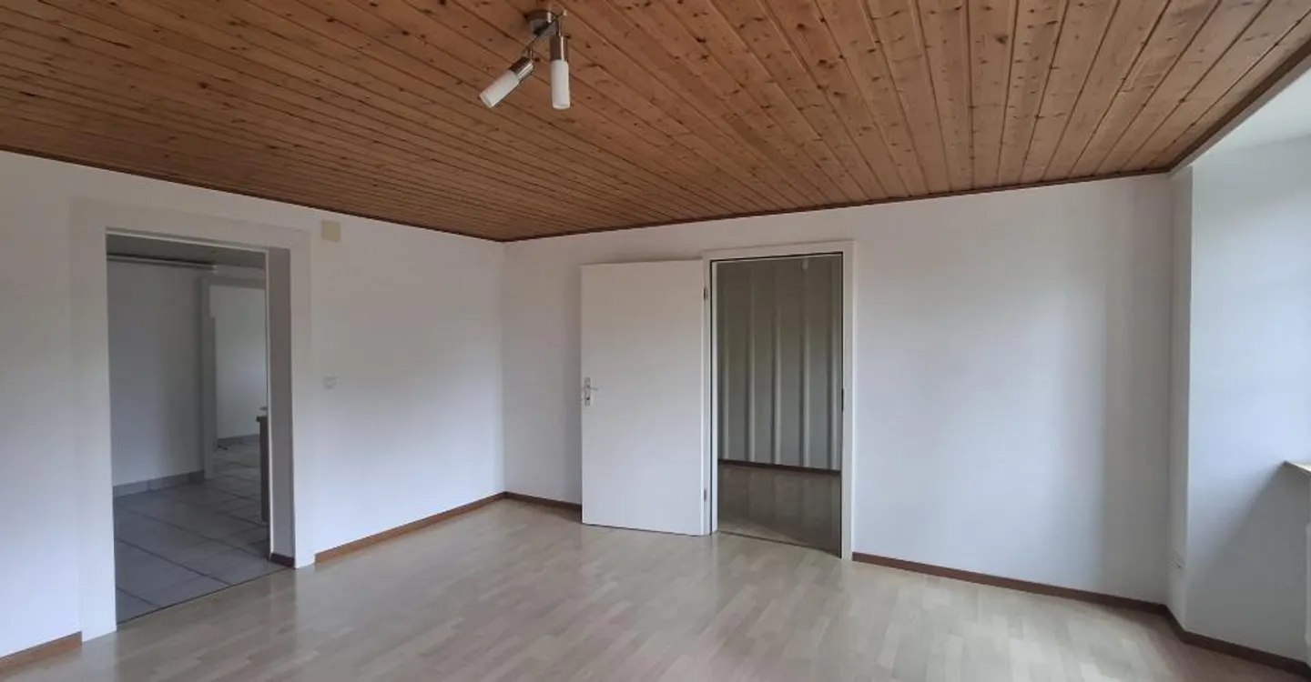 Bell'appartamento con vista libera - Foto 6 di 10
