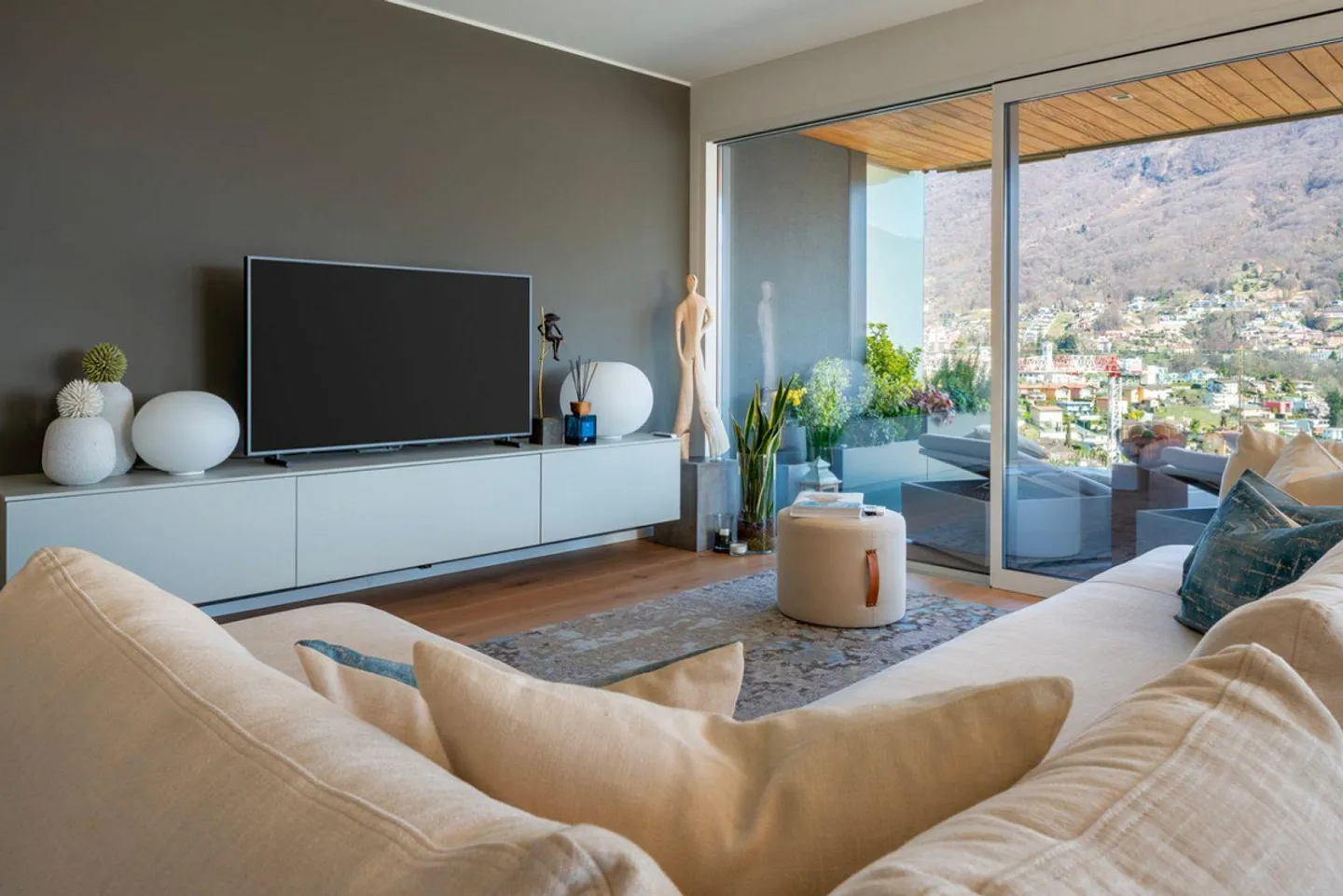 Appartamento Elegante con Vista Lago - Foto 7 di 13