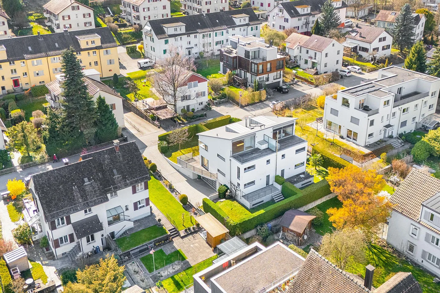 La tua nuova casa con vista lago e molto comfort - Foto 7 di 16