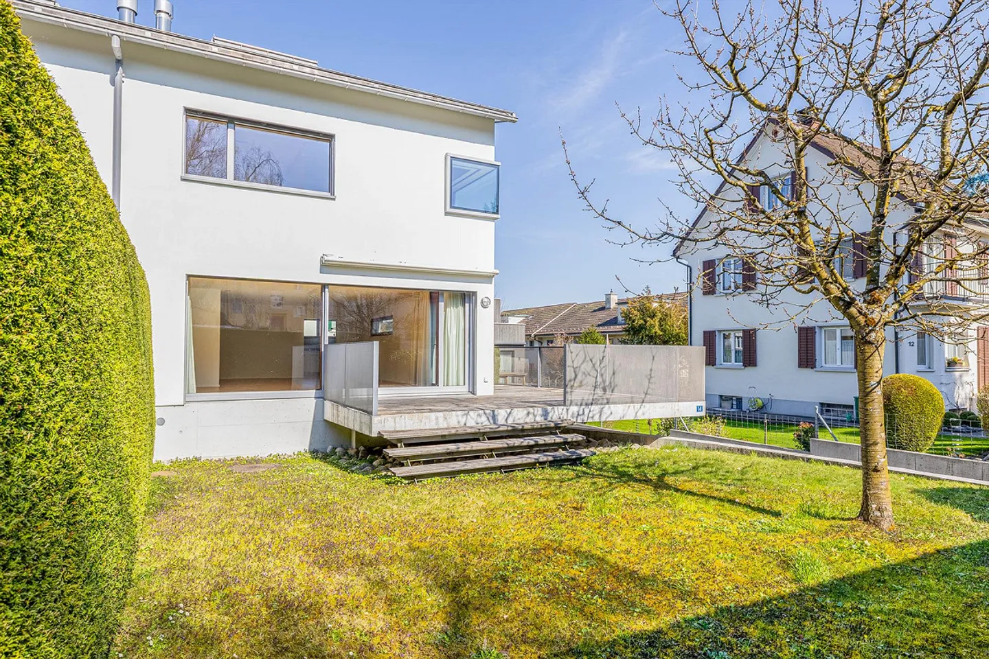 La tua nuova casa con vista lago e molto comfort - Foto 4 di 16