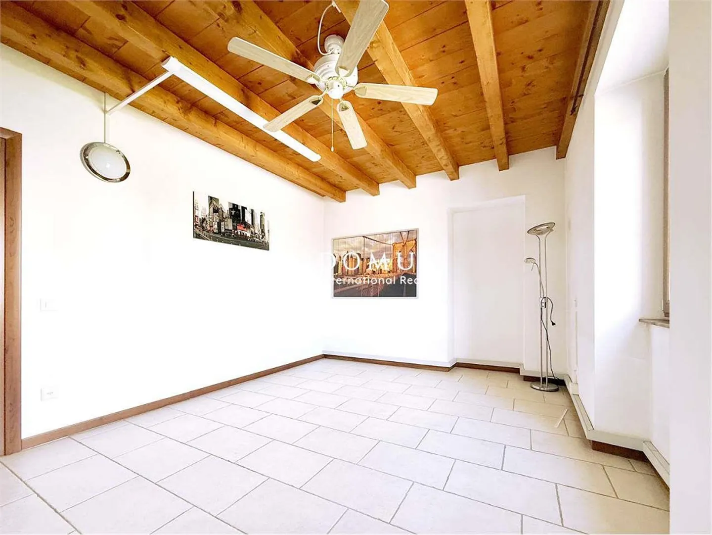 Imposante Wohnung auch zur Büronutzung - Foto 4 von 11