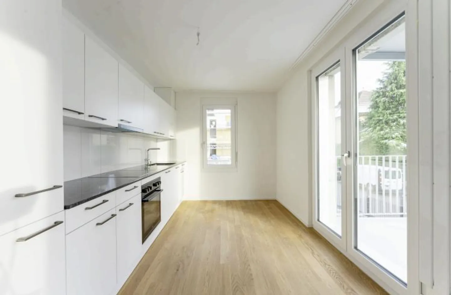 Appartement lumineux et moderne de 4,5 pièces à louer - Photo 2 sur 6