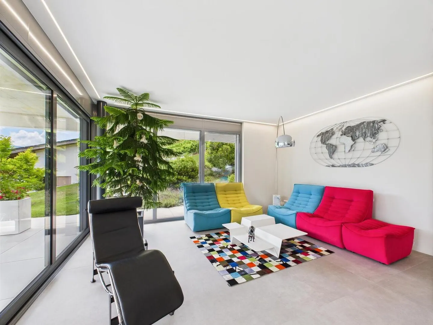 VILLA MODERNA CON VISTA MOZZAFIATO - Foto 4 di 6