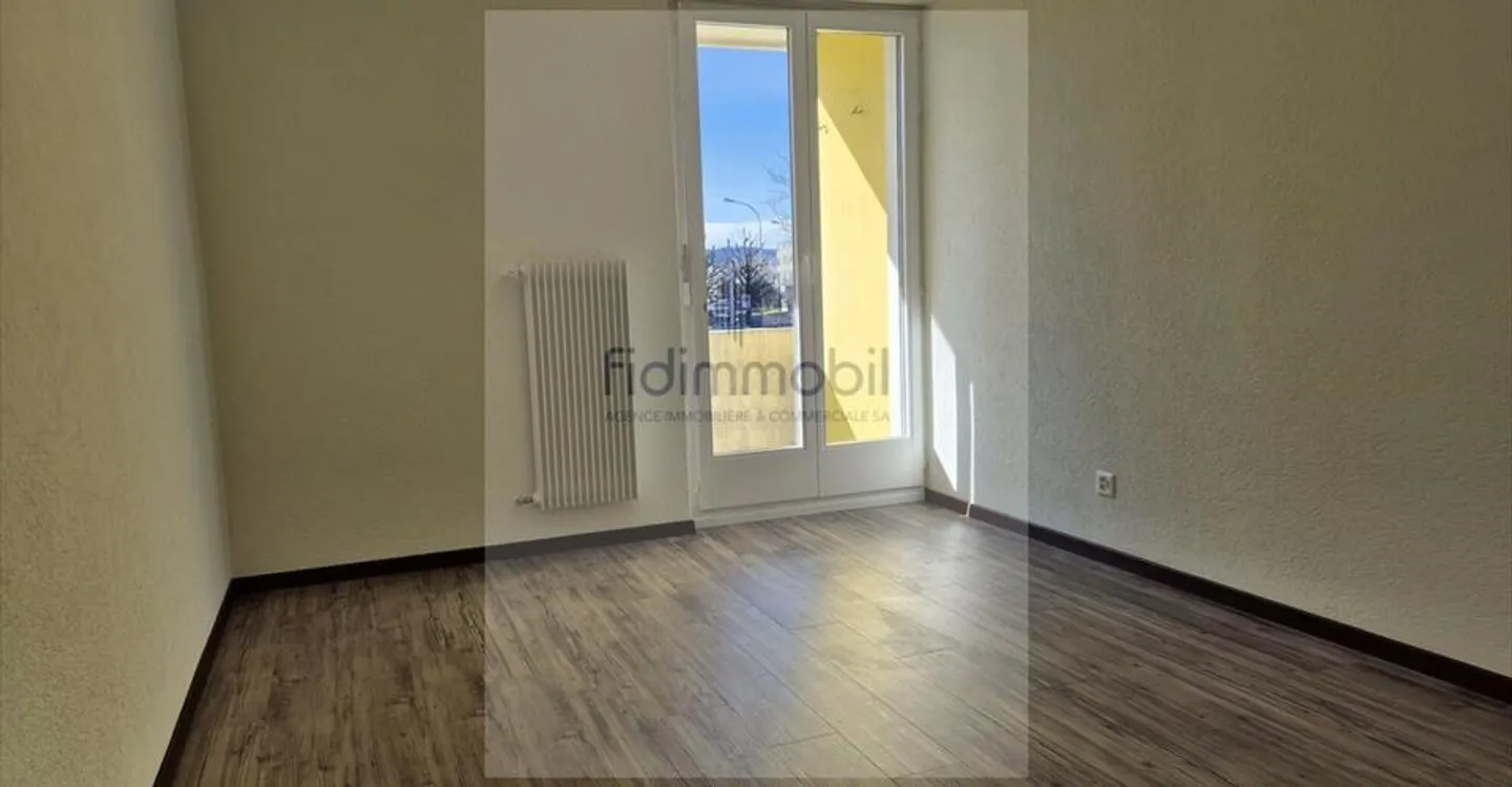 Appartement Rénové - Photo 3 sur 7