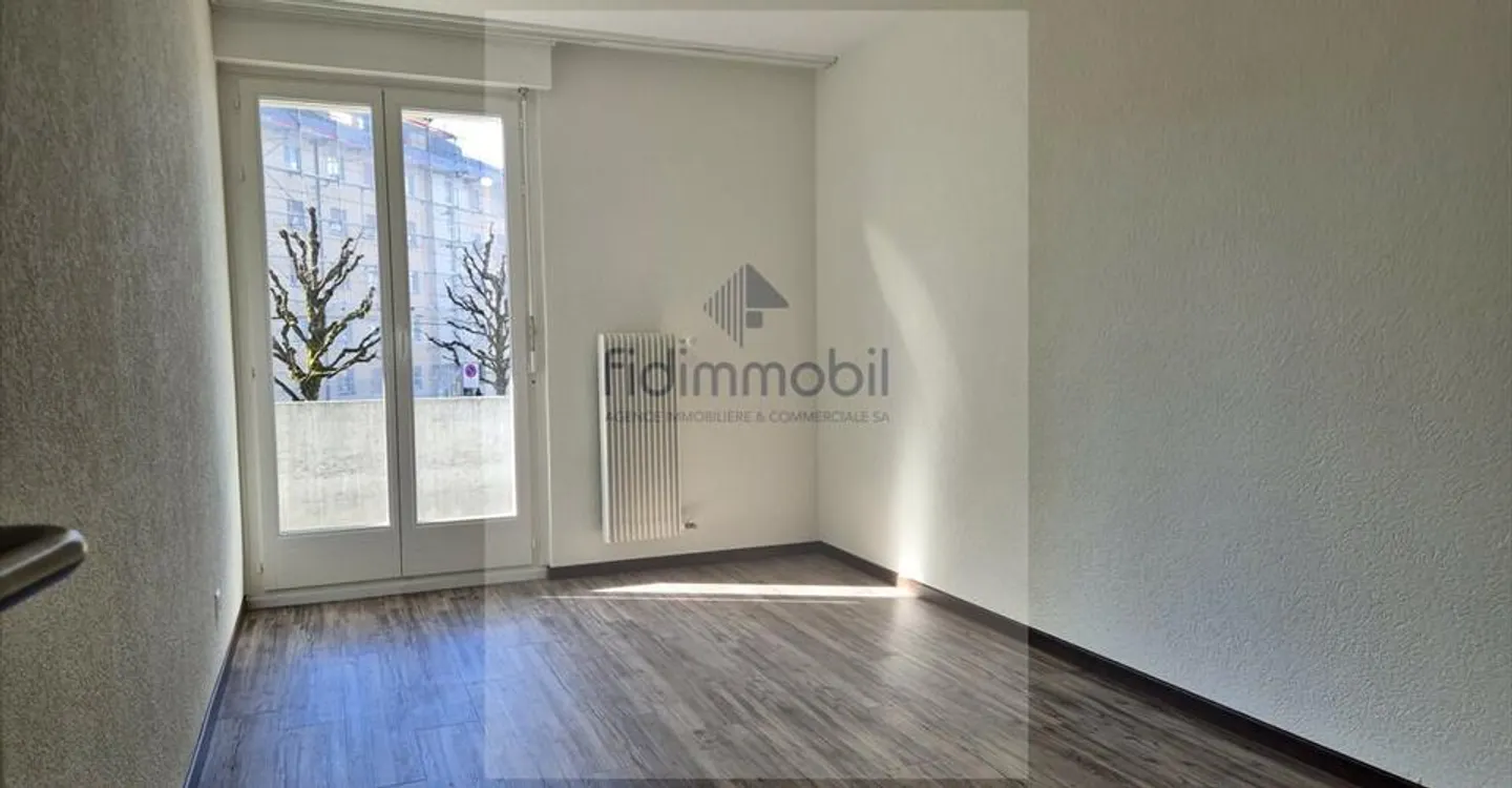 Appartement Rénové - Photo 4 sur 7