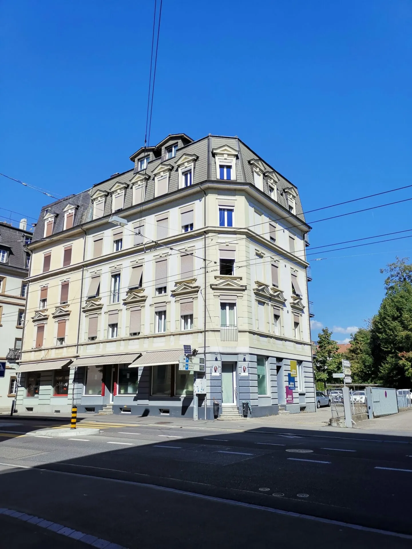Appartamento di 5,5 stanze in affitto nel centro di Bienne - Foto 1 di 12