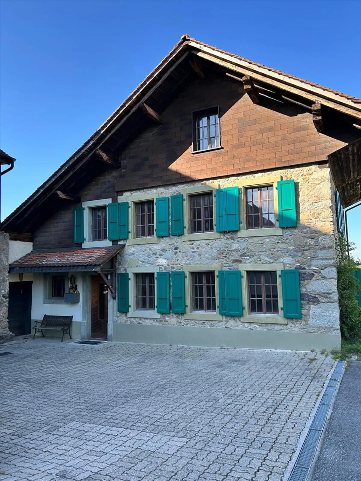 6,5-Zimmer-Wohnung - Foto 1 von 8