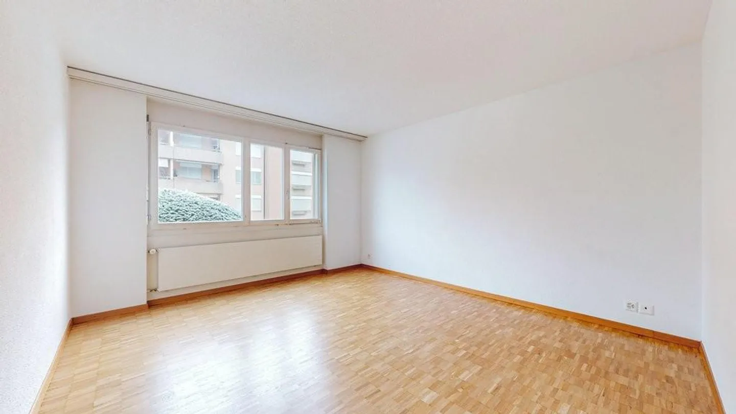 Charming Apartment in Langenthal - Photo 6 of 7