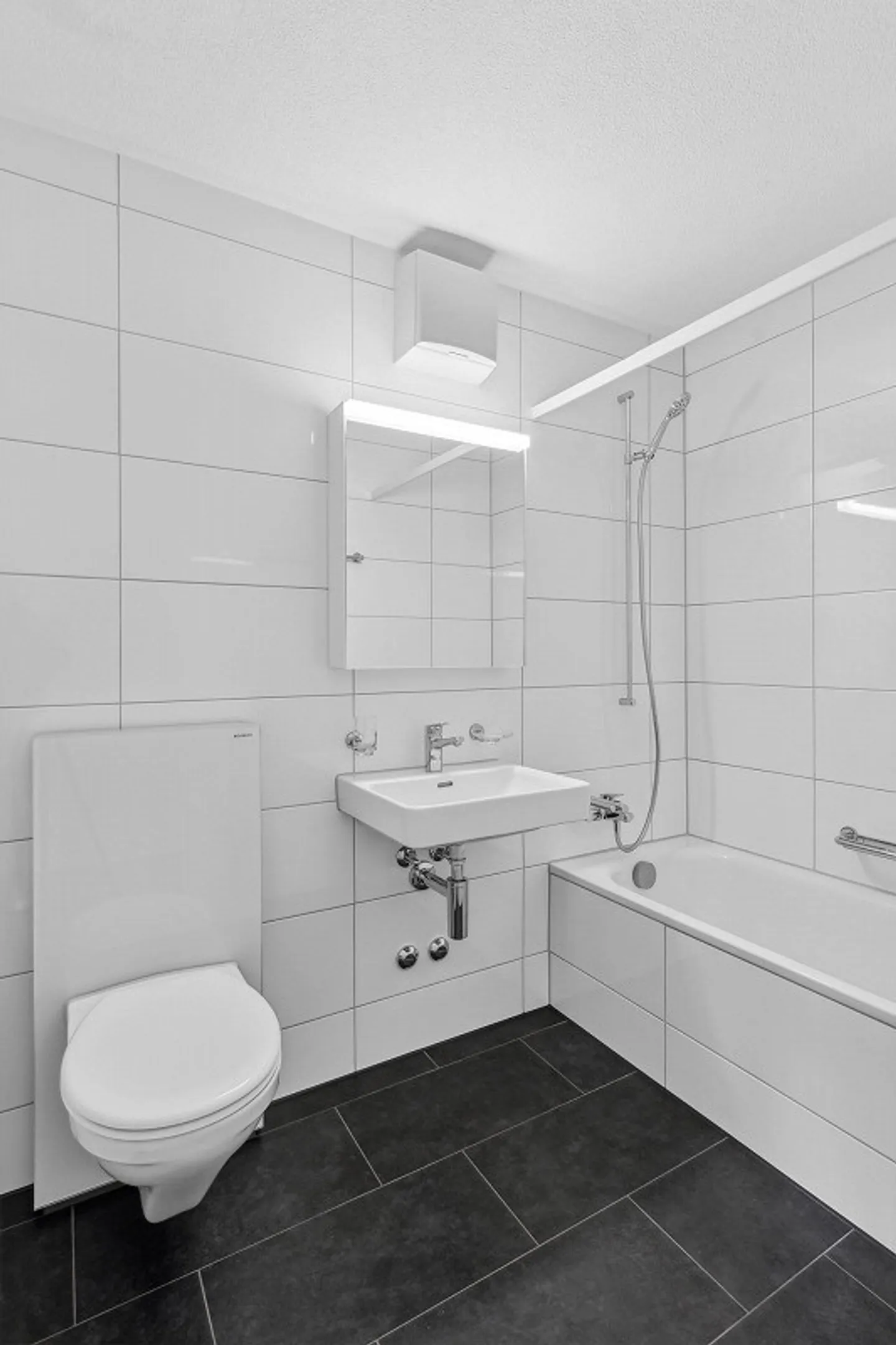 Bellissimo appartamento luminoso in una posizione tranquilla in affitto - Foto 5 di 10