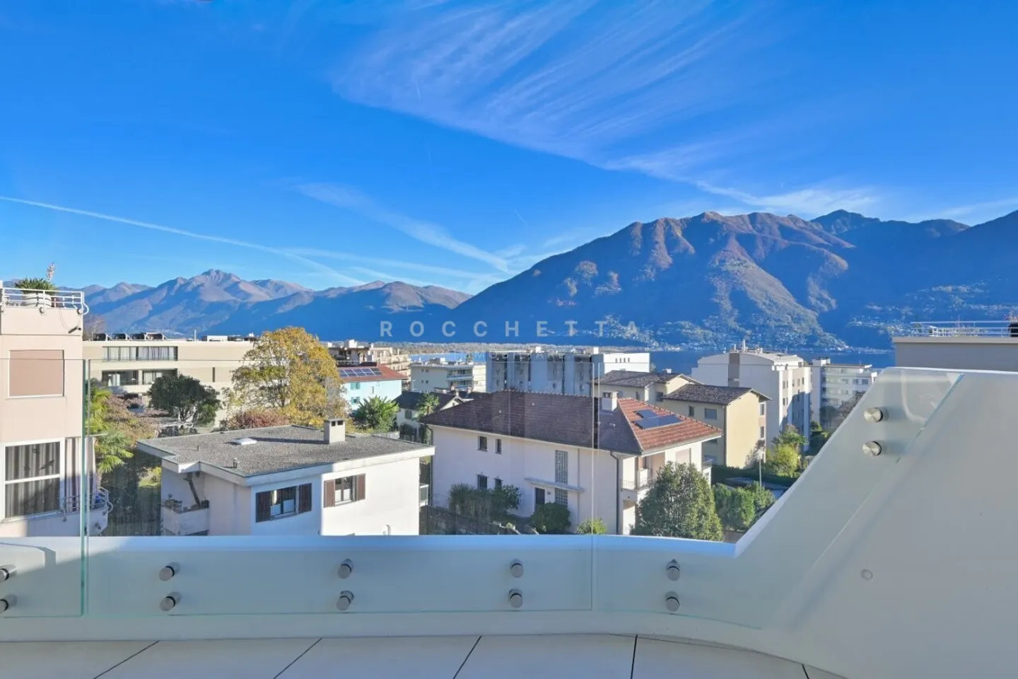 La Perla Residence - Elegance and comfort in a privileged location - Photo 8 of 15