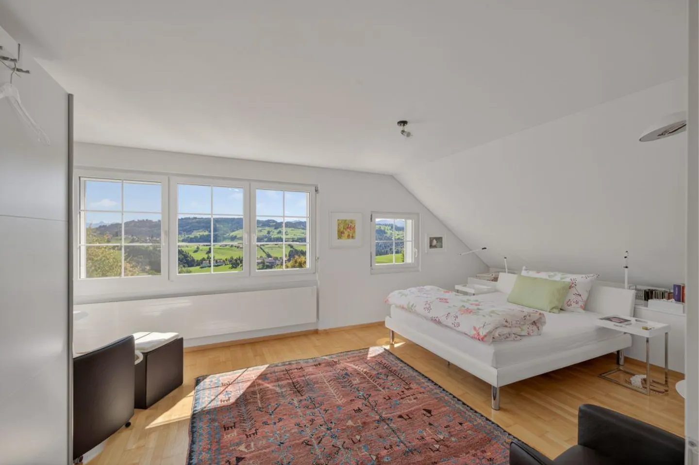 Stilvolle Maisonette mit Garten - Foto 7 von 13