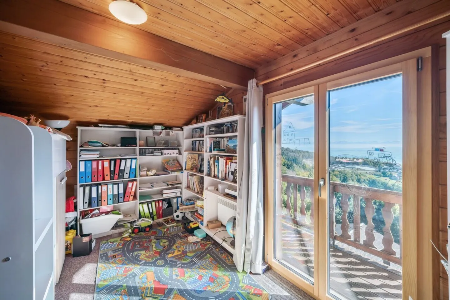 Chalet for sale - Photo 12 of 15