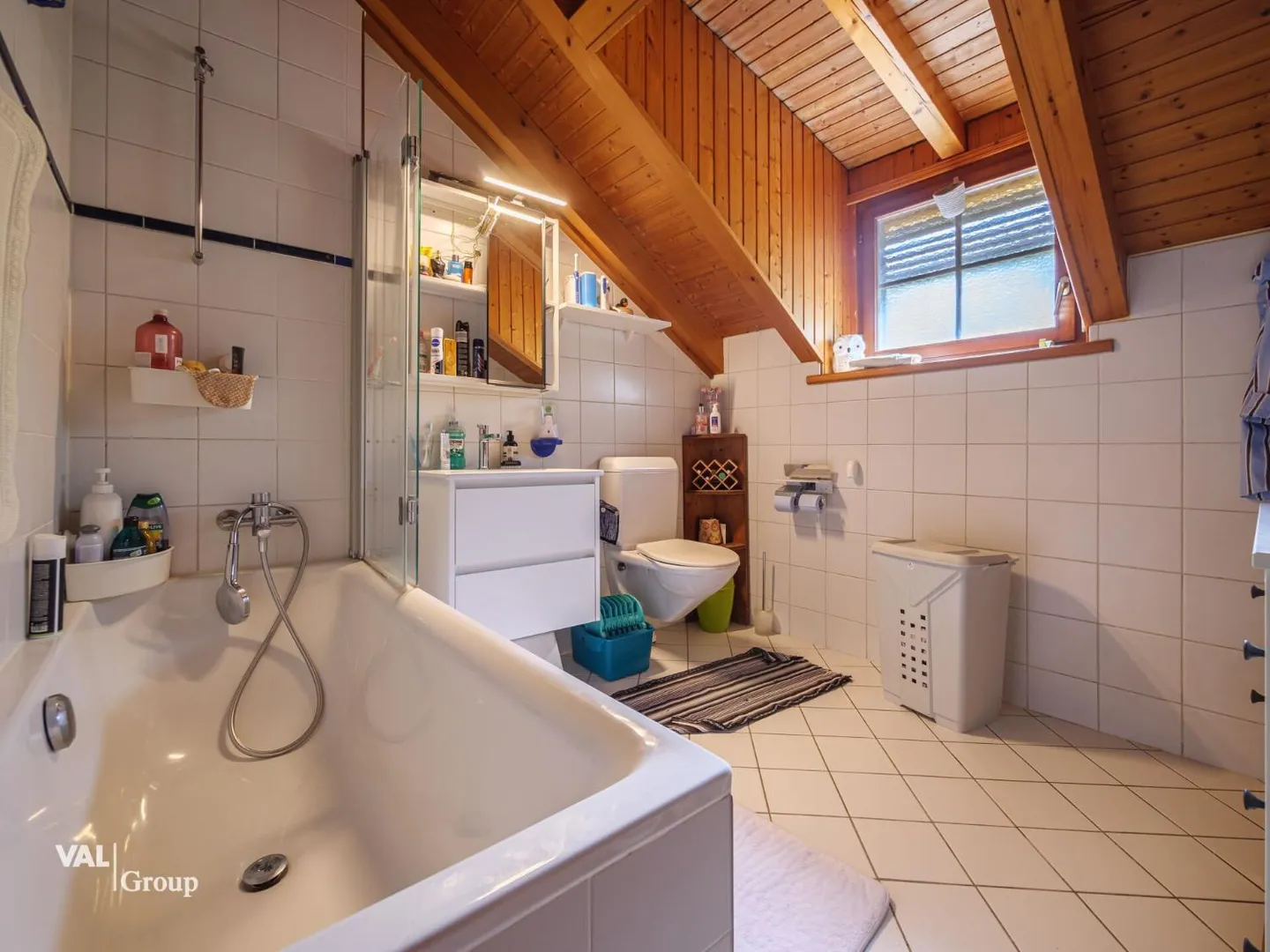 Hohes Potenzial nur wenige Schritte von Sion entfernt - Haus mit Nebengebäuden - Foto 13 von 13