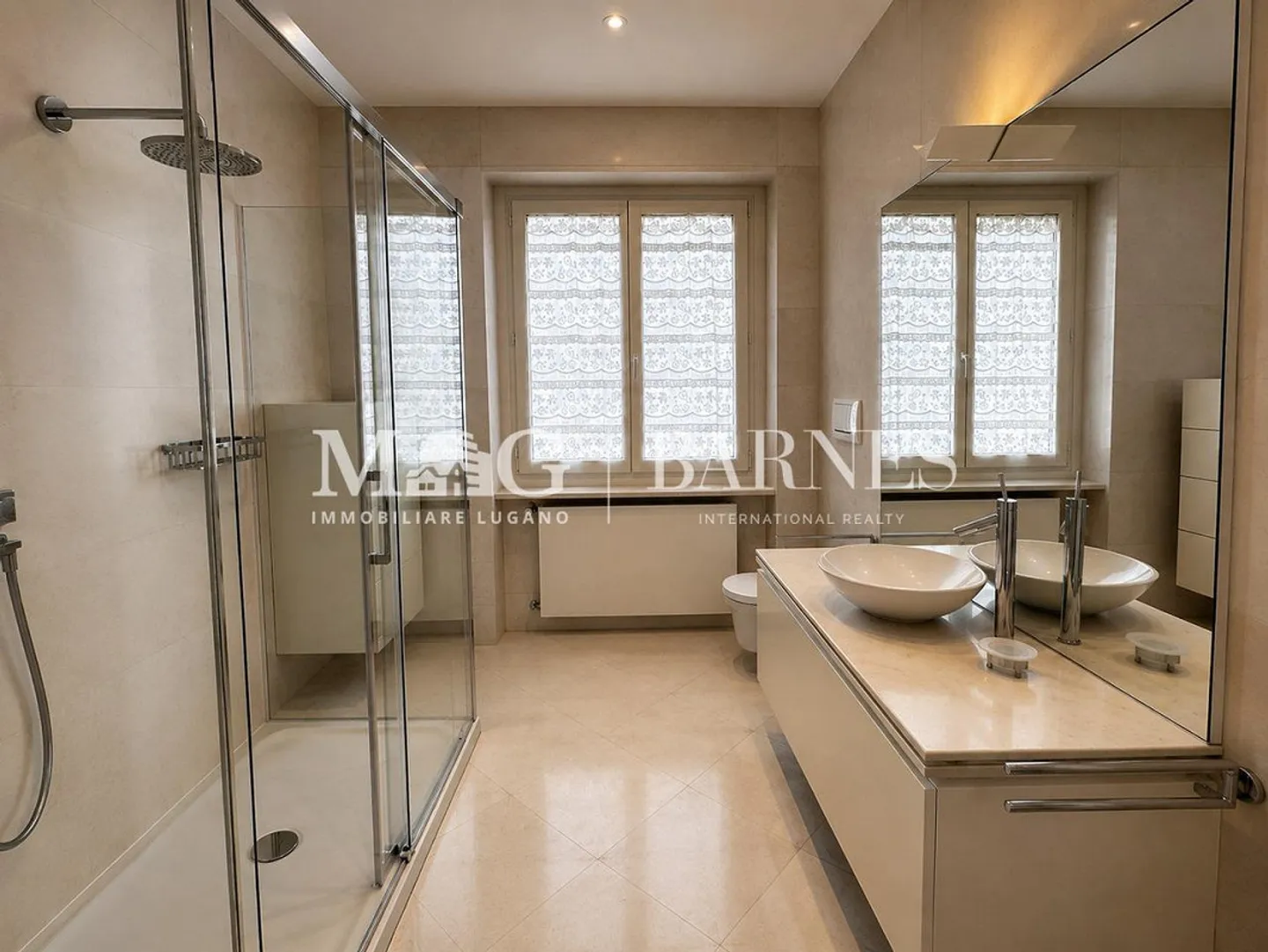 Luxuriöse neue Wohnung zur Miete in Lugano, 3,5 Zimmer & 170 m². - Foto 4 von 6