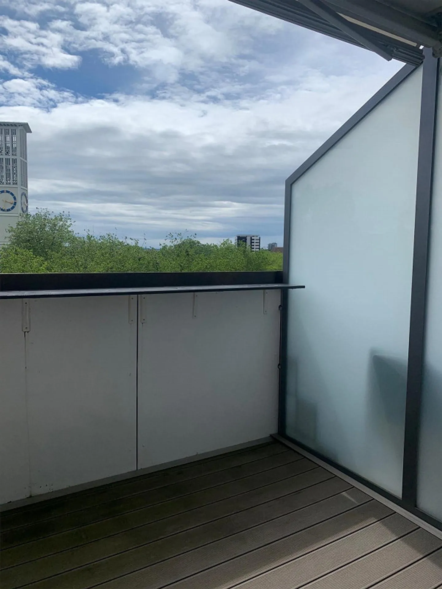 Appartement sous les combles de 2,5 pièces dans le quartier de Wankdorf avec cheminée - Photo 11 sur 13