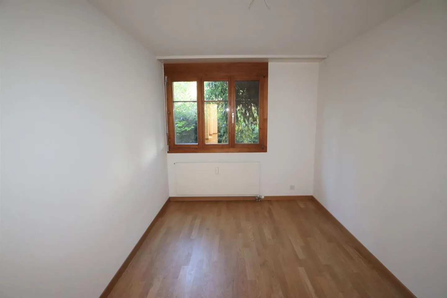 Moderne Gartenwohnung im Grünen - Foto 8 von 8