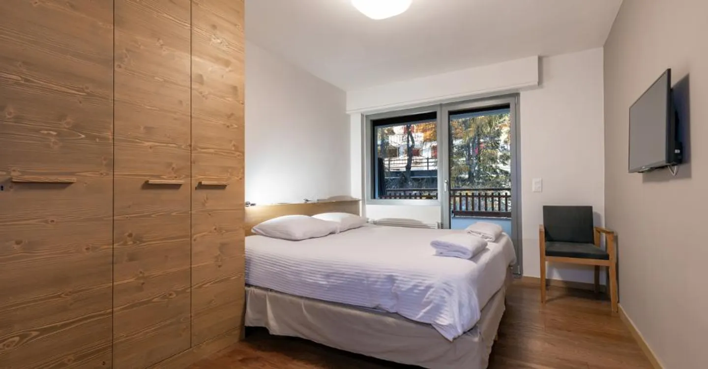 Charming Apartment with Alpine Views - Photo 12 of 12