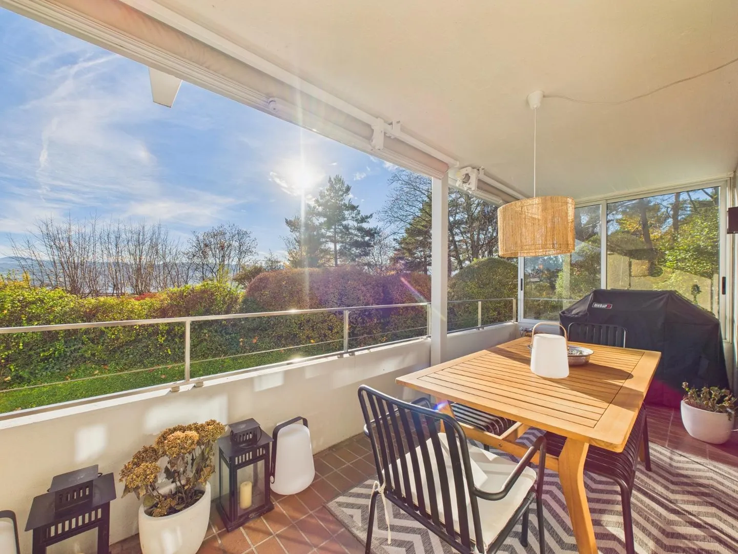 Living above Lake Zurich: with mountain and lake view in Feldmeilen - Photo 10 of 10