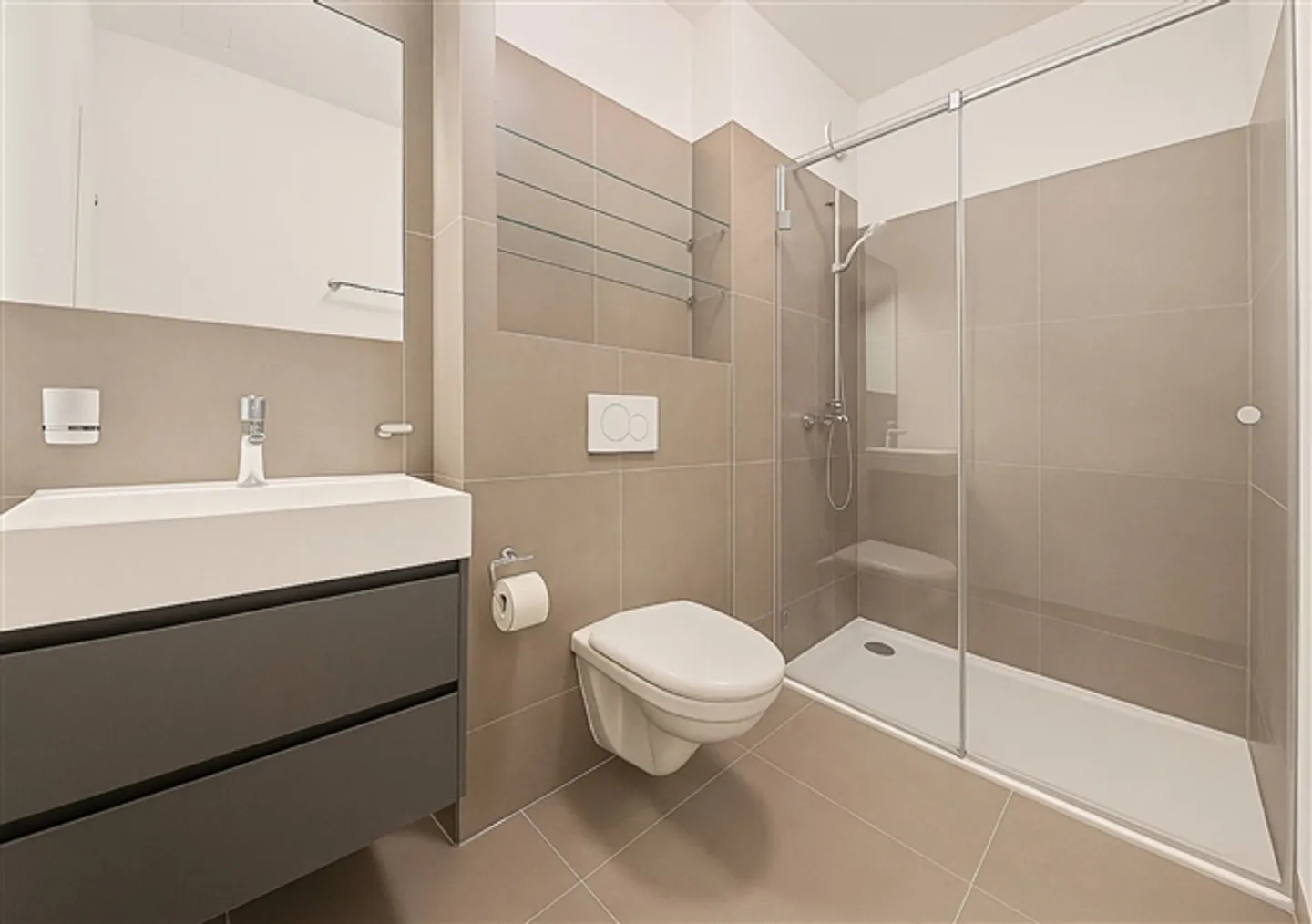 Superbe penthouse avec vue panoramique sur le lac et les montagnes - Photo 11 sur 11