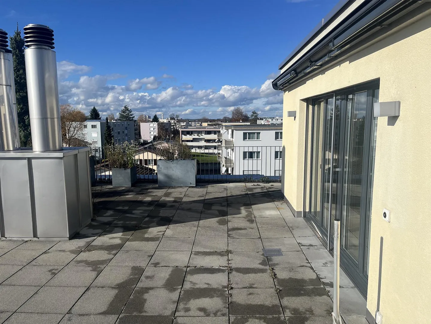 Large, beautiful 3.5 room penthouse apartment - Photo 7 of 9