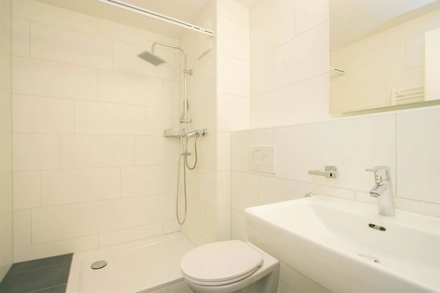 Appartement moderne de 2,5 pièces à Herisau - Photo 4 sur 5