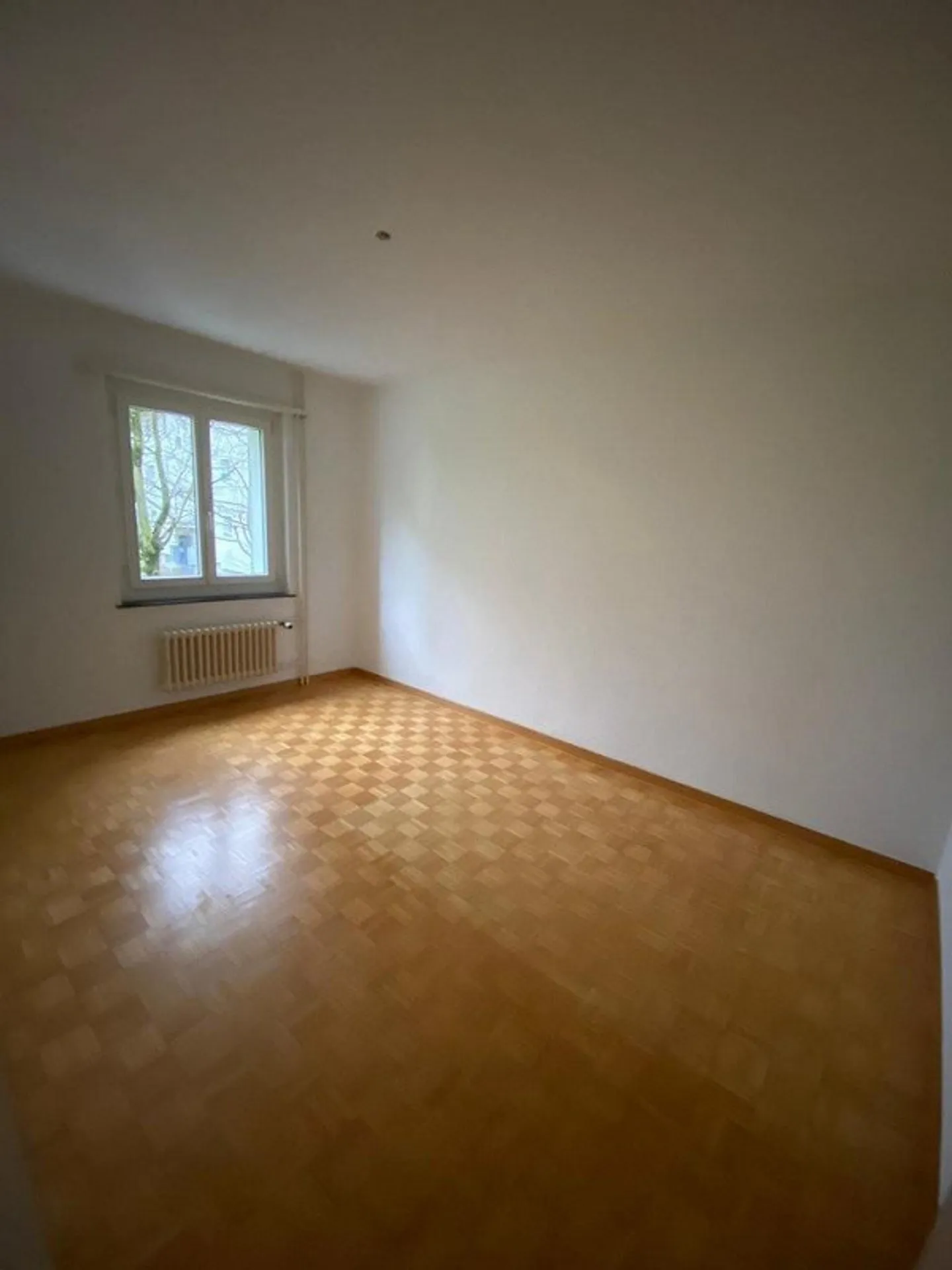 Bella appartamento di 4.0 stanze in un quartiere adatto ai bambini - Foto 3 di 9