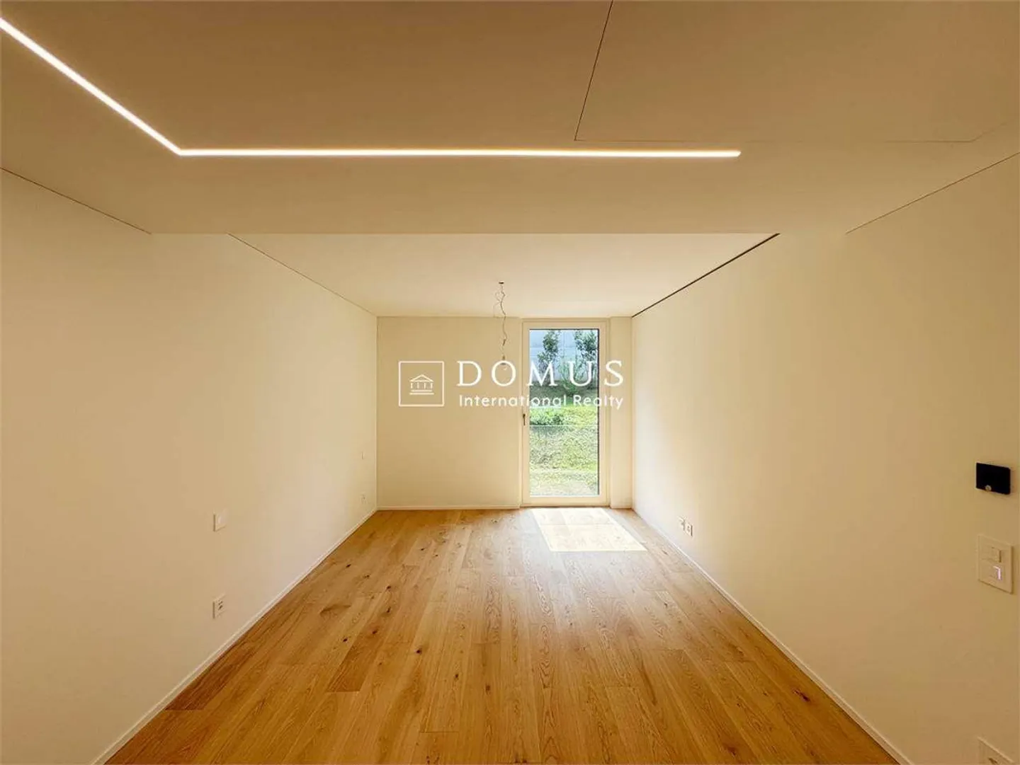 Last 5.5 rooms by the lake - Photo 8 of 13