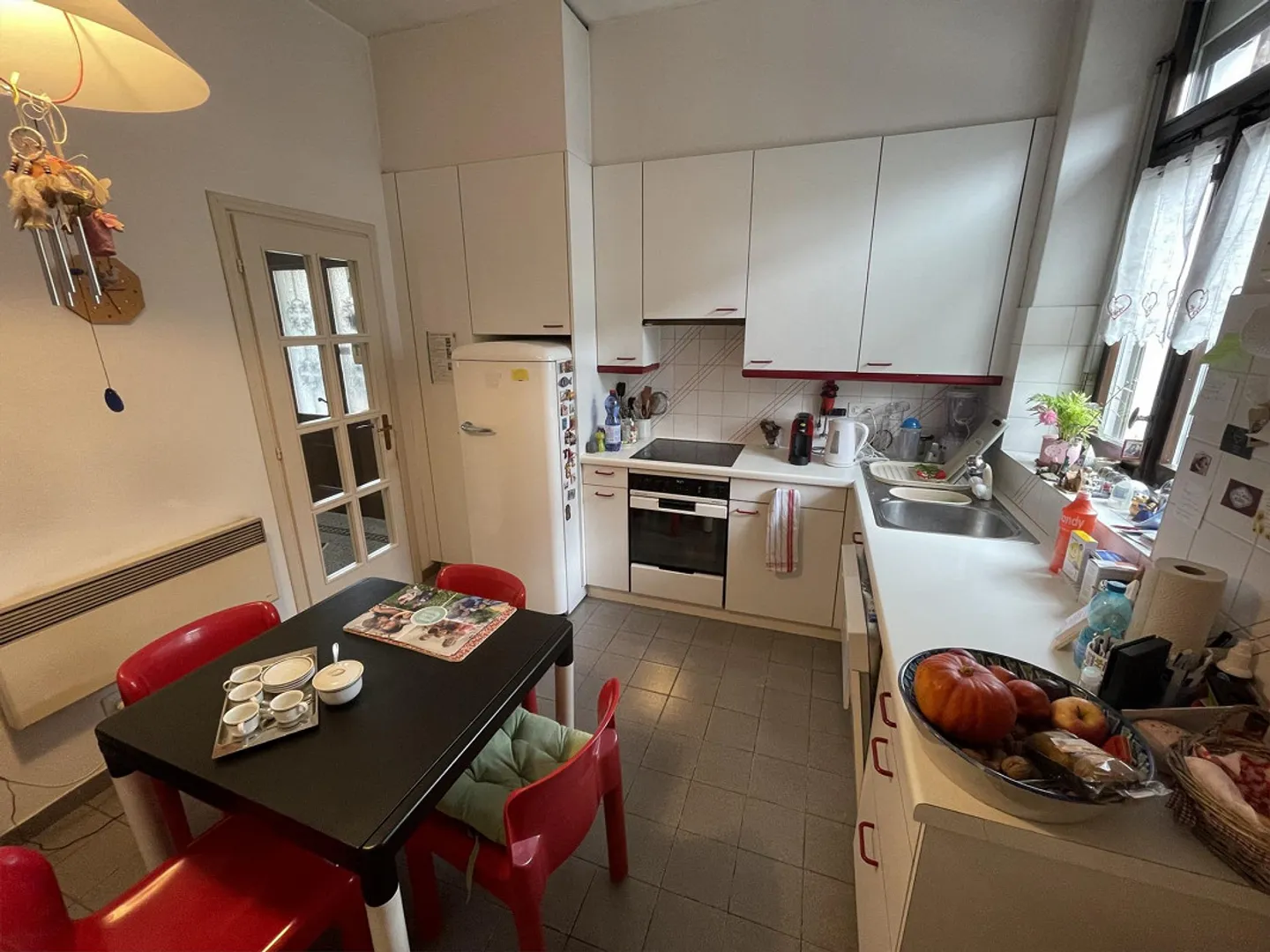 Bella e grande casa 5.5 con giardino e doppio garage - Foto 11 di 13