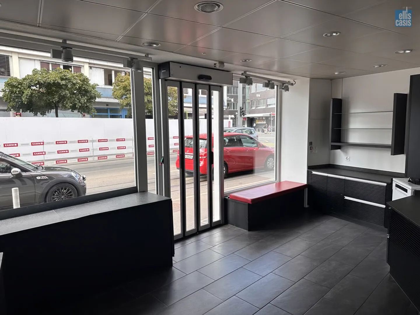 Attraktive Gewerbefläche für Büro, Praxis oder Dienstleistung - Foto 1 von 11
