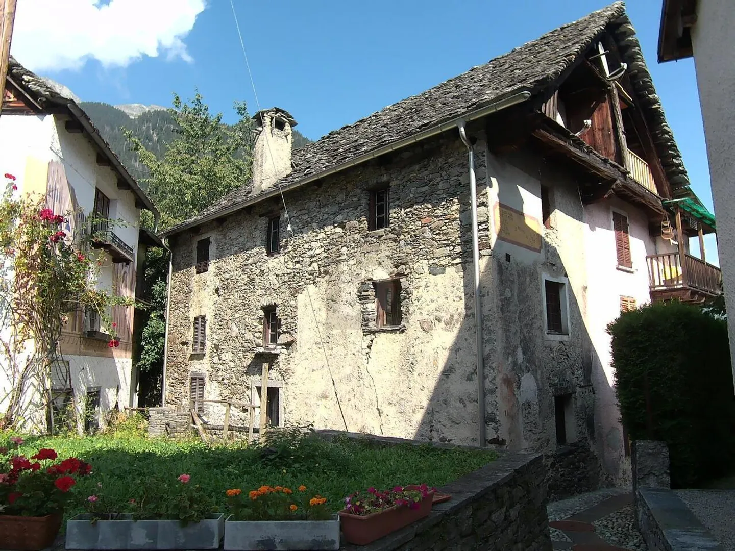 RUSTICO CON POTENZIALE - Foto 1 di 6