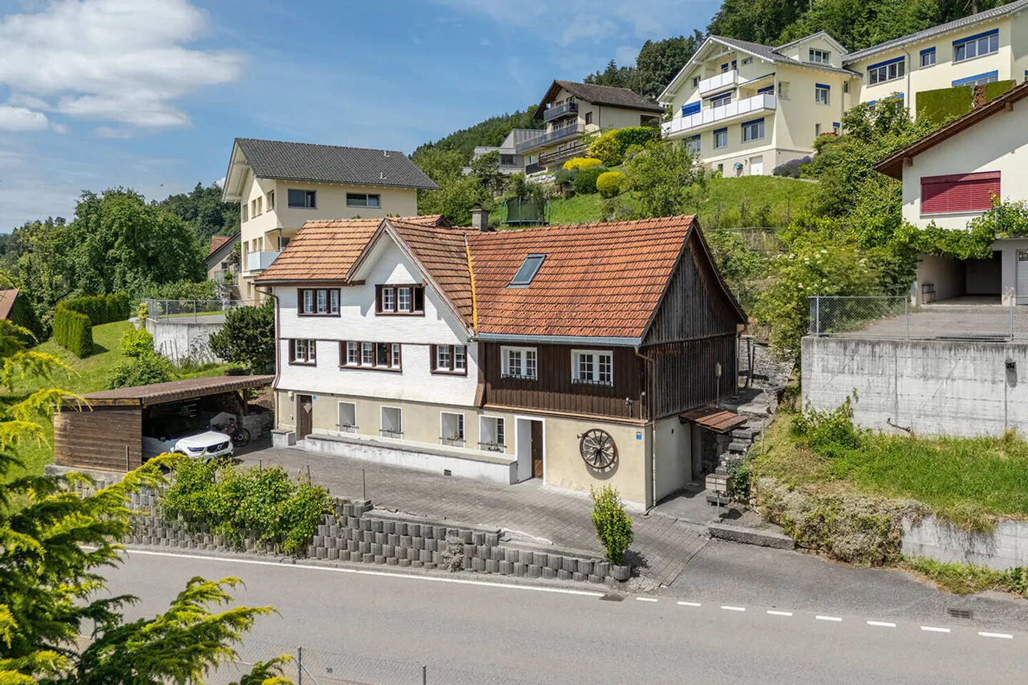 Charmantes Mehrgenerationenhaus mit Einliegerwohnung - Foto 2 di 9