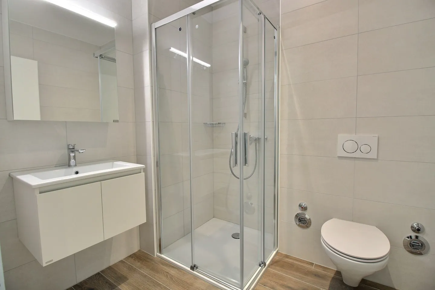 Appartamento con 3,5 stanze in affitto! - Foto 9 di 11