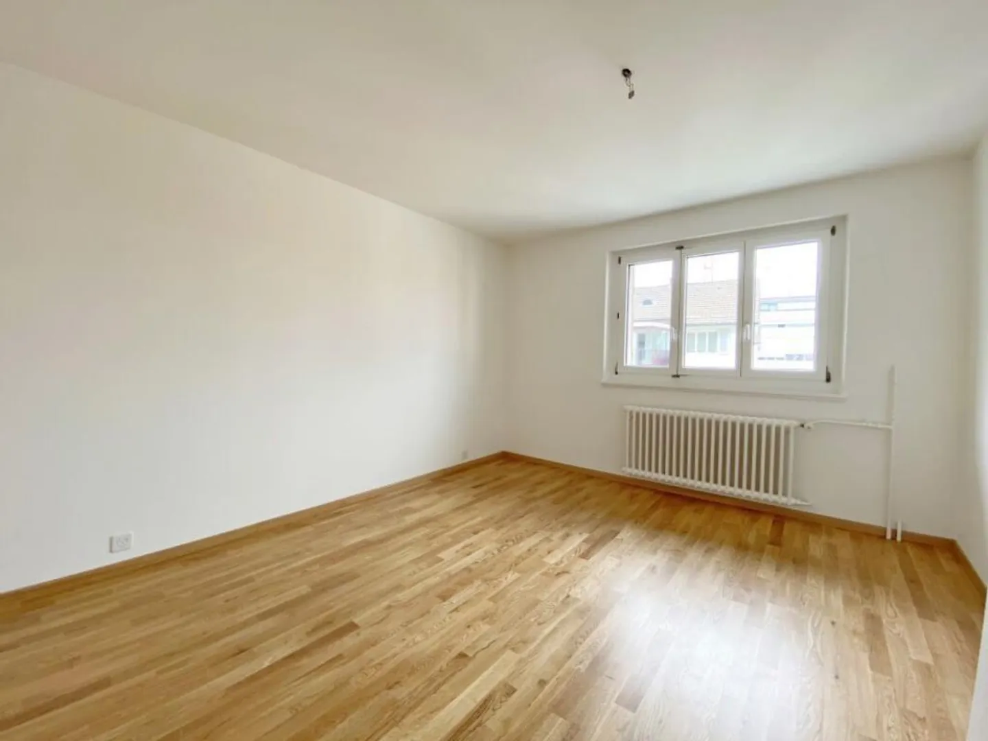 Central and bright apartment in the Tribschen district - Photo 8 of 9