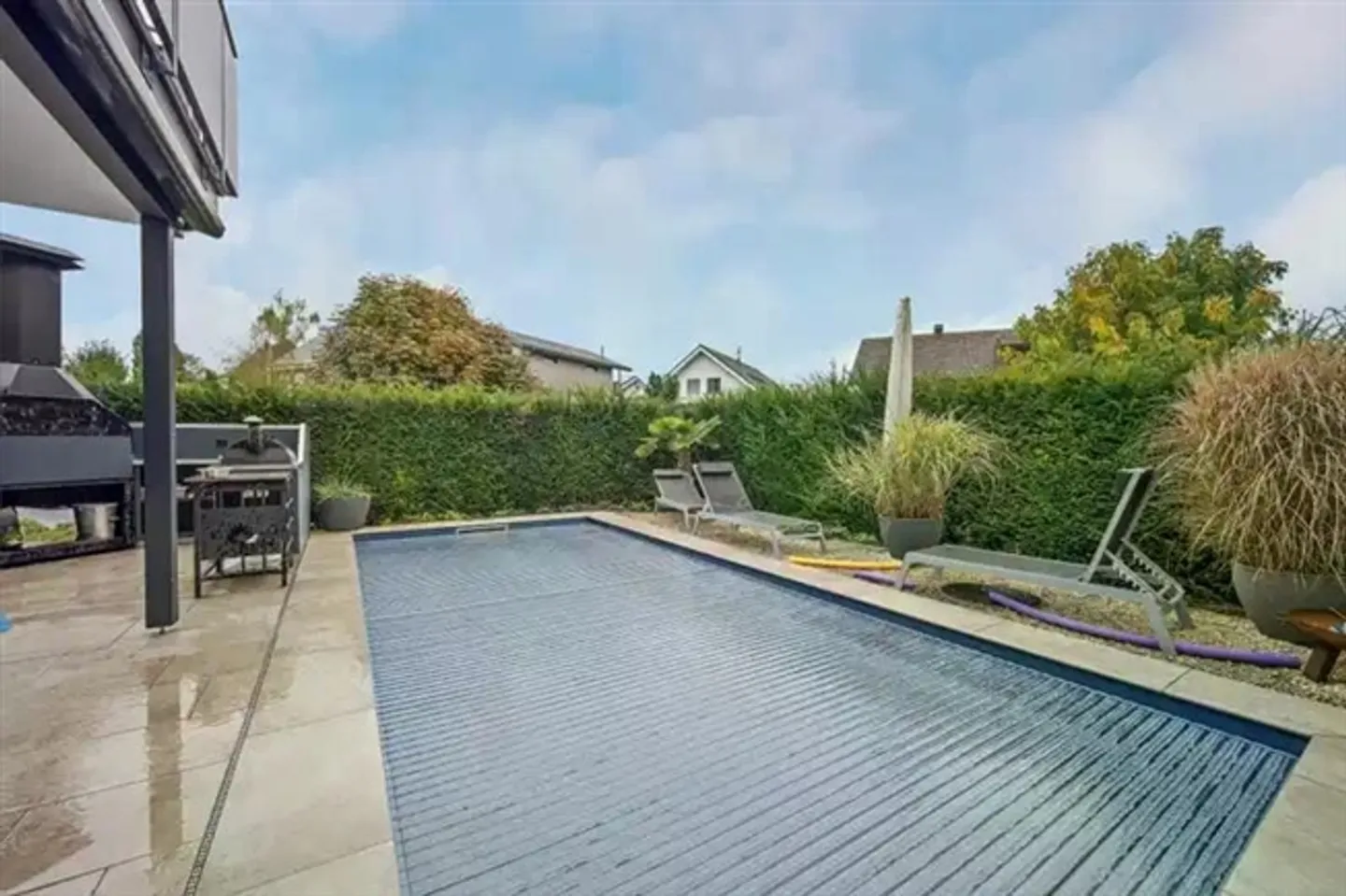 Casa unifamiliare moderna di 5,5 locali con piscina a Jonen in vendita - Foto 10 di 13