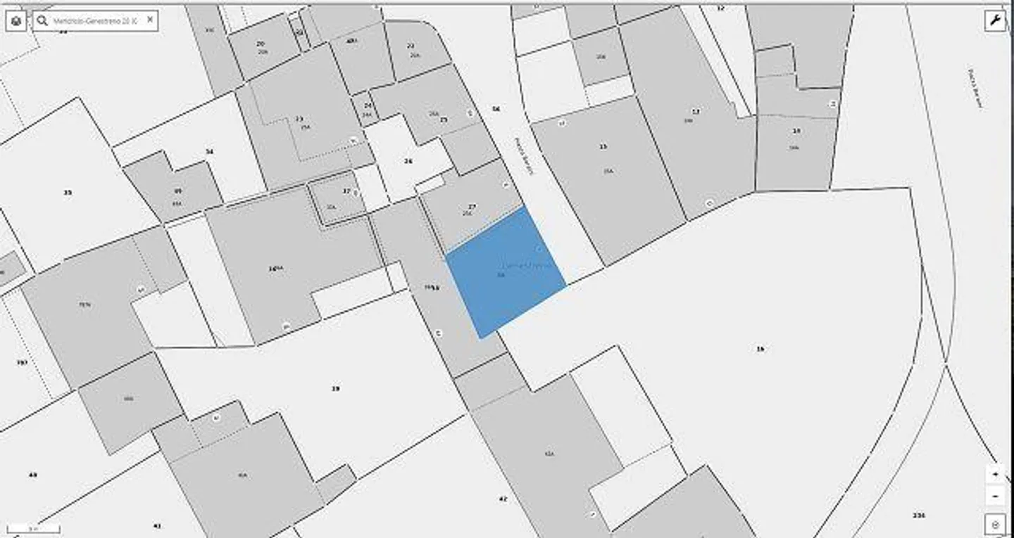 4-family house to be renovated with approved renovation project - Photo 17 of 19